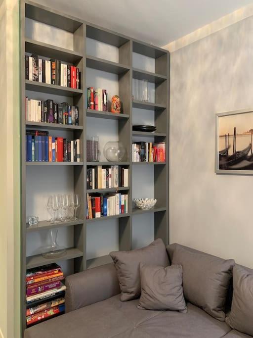 Komfortables Appartement Zentral Gelegen Ерфурт Екстериор снимка